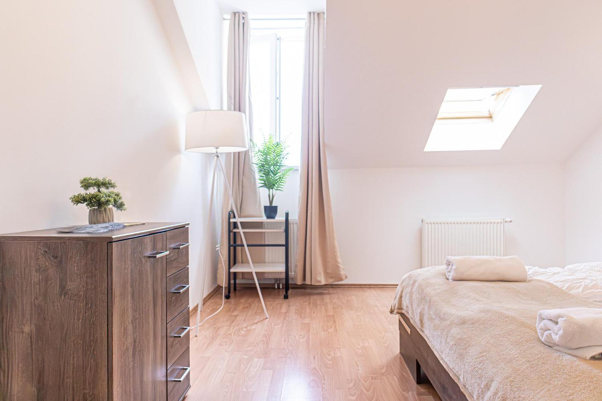 Spacious 2Br Apt Great Location - Near Schoenbrunn Відень Екстер'єр фото