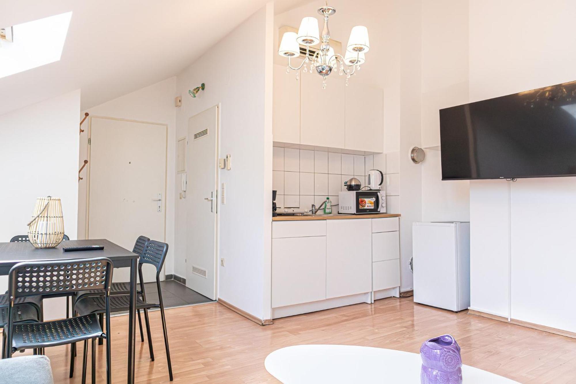 Spacious 2Br Apt Great Location - Near Schoenbrunn Відень Екстер'єр фото