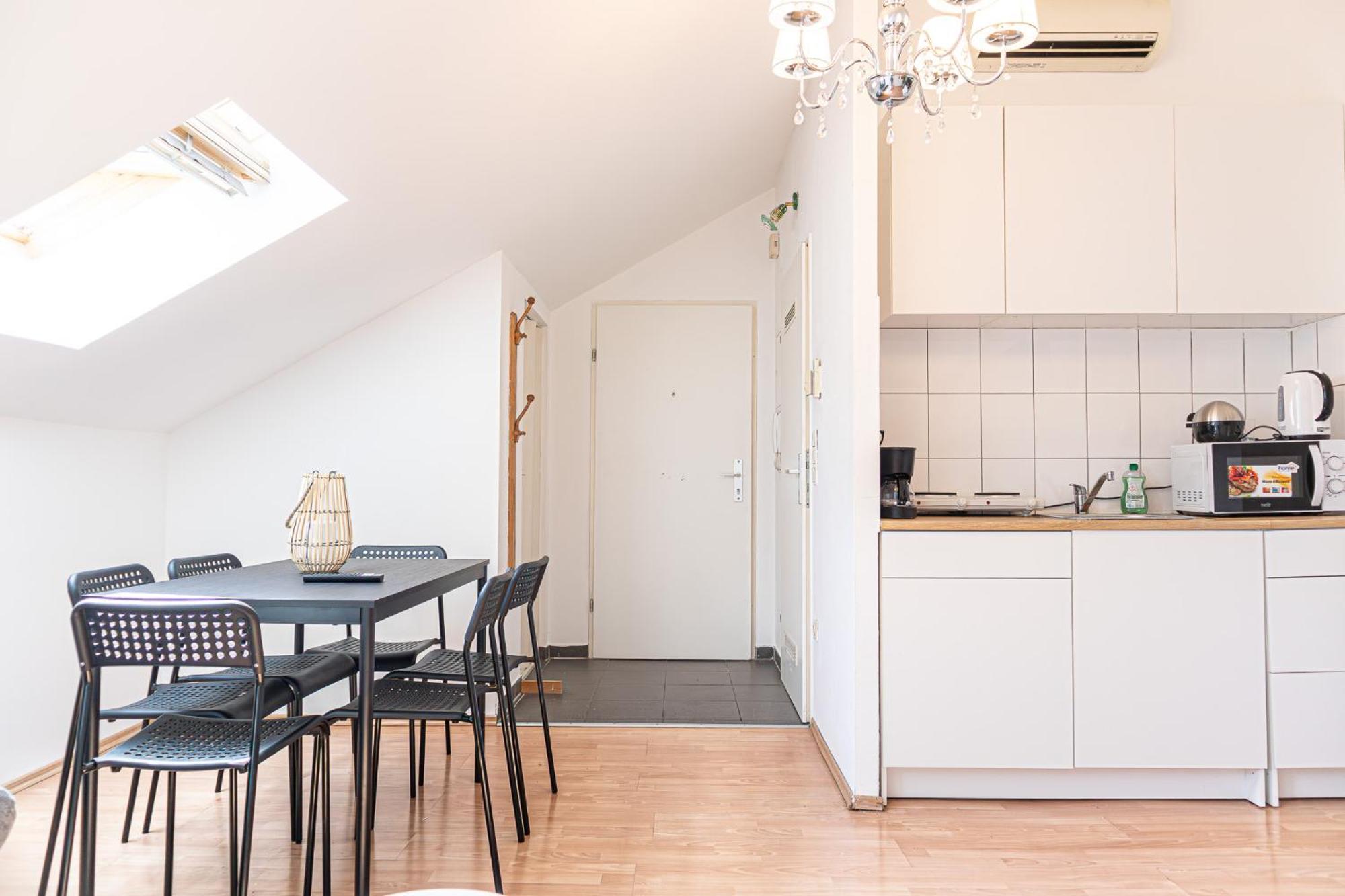 Spacious 2Br Apt Great Location - Near Schoenbrunn Відень Екстер'єр фото